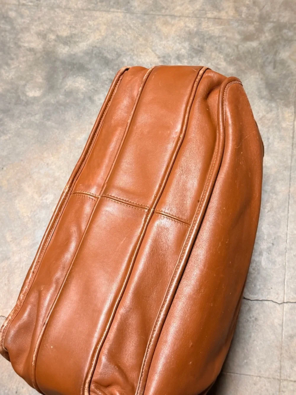 Vtg.. 90’s Coach Leather Briefcase in Tan Cognac Brown (No Shoulder Strap)